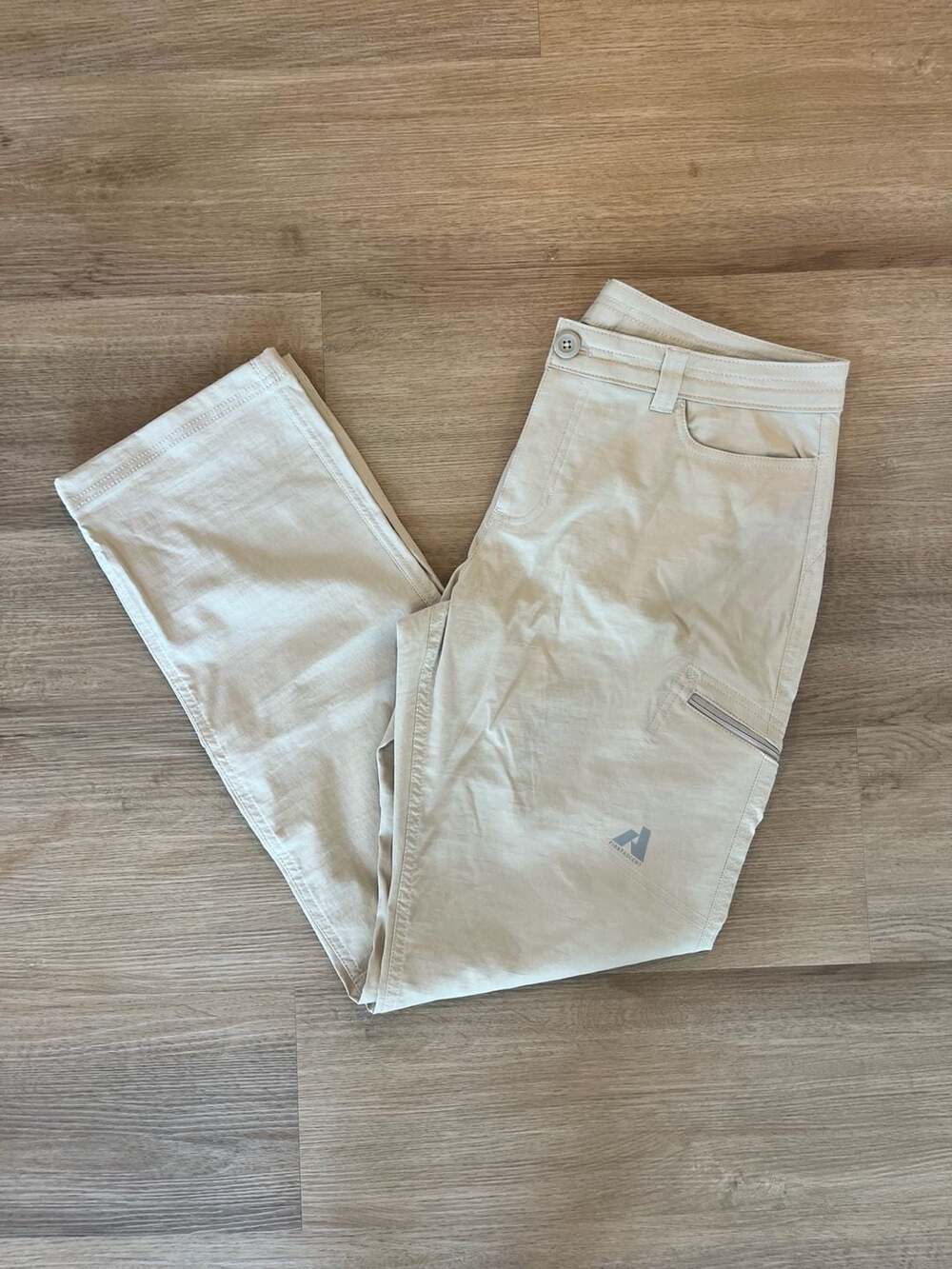 Eddie Bauer, First Ascent Women's Hiking/Camping Cargo Pants, Cream, 10